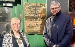 24 High St plaque - cropped